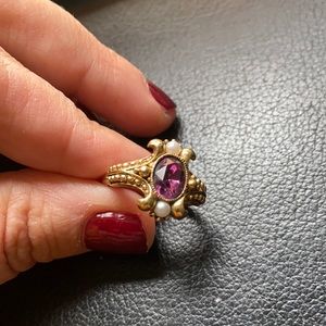 Antique Ring - purple gold and pearl!